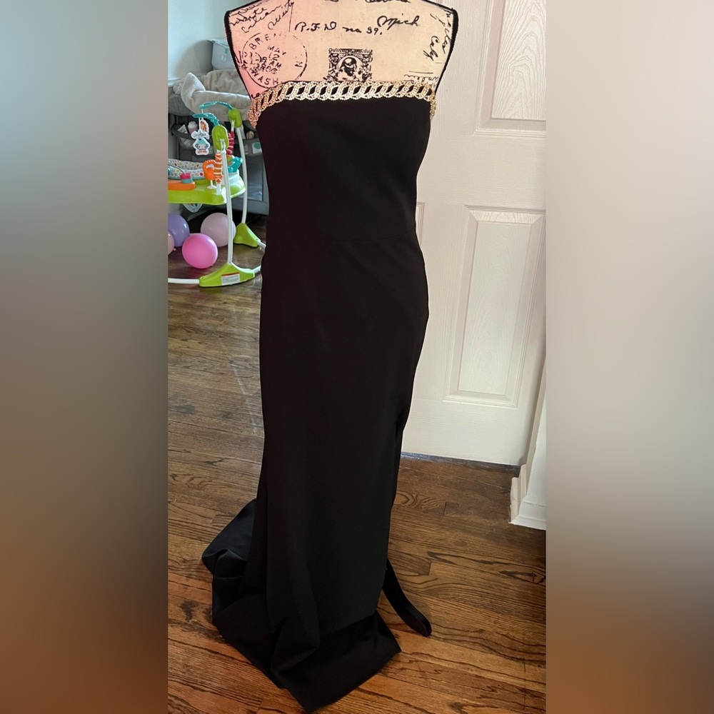 Beautiful Diamond Chain Link Black Gown
